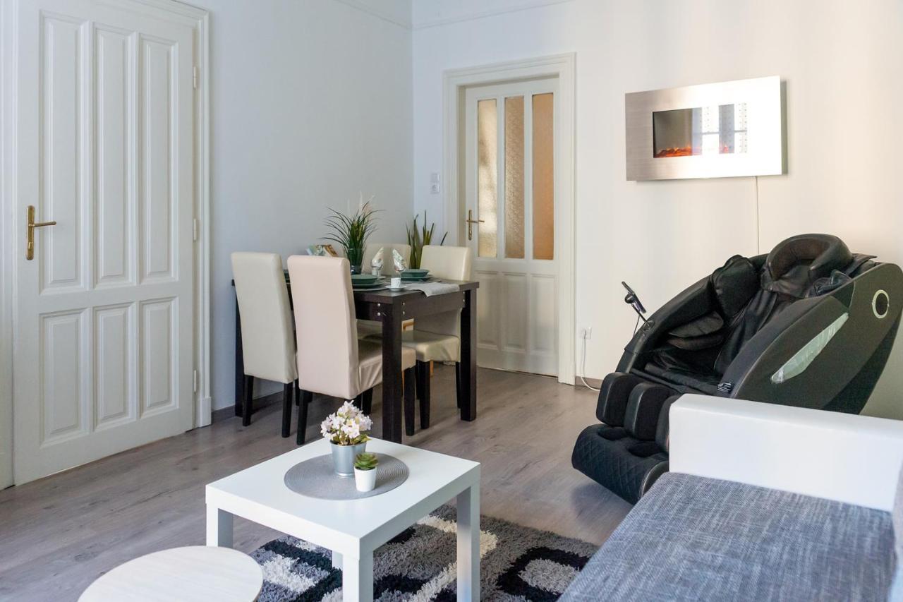 Wanderer 3 Apartamento Debrecen Exterior foto